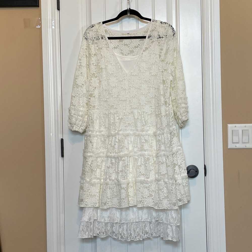 XL Angel Heart Boutique Lace Tiered V-Neck Women's Top - Dress
NWT - Picture 14 of 15